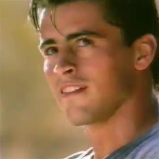 full sugar coke is the best way to be low inhib #raypeat #delwood #peated #coke #cocacola #americancocacola #glucosemaxxing #thyroid #niche #primal