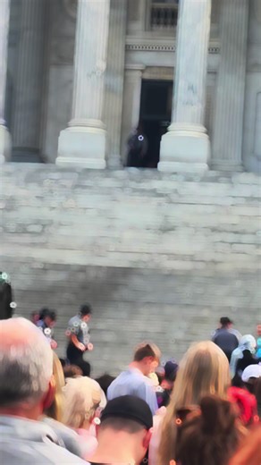 Monks' Peace Walk from Texas to Washington