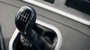 Learn how to effectively operate the manual transmission control lever in a bus. This guide walks through gear shifting techniques essential for optimal performance and driving experience.