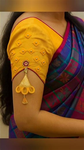 Stylish Back Neck Blouse Designs/New Model Sleeves Design For Blouse #trending #viral #shorts #reels