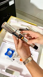 16K views · 56 reactions |  MIC XỊN – GIÁ TỐT NHẤT   Micro Không Dây AK95 – Loại 2 Micro  Chất Liệu Kim Loại Cao Cấp – Bền Bỉ, Sang Trọng  Sóng UHF Ổn Định – Chống Hú Cực Tốt  Chính Hãng MTMAX – Âm Thanh Cực Hay  Giá Siêu Tốt – Chốt Đơn Ngay Kẻo Lỡ!  | Mạnh Tiến - micthuamgiabuon.vn | Facebook