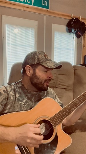 6.3K views · 201 reactions | Dear future Country Music singers, remember you don’t have to be macho all the time. Remember Country music was founded on songs about honesty and heartache. It’s ok!  I feel like sometimes some of today’s country music needs more honest lyrics like the ones in this song by Mo Pitney. He’s the real deal and so underrated in my opinion. Yall check him out. | Travis Mobley | Facebook