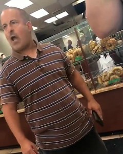 34K views · 255 reactions | Man with a short temper goes off inside of a bagel shop | Best Damn Amazing and Crazy Videos | Facebook