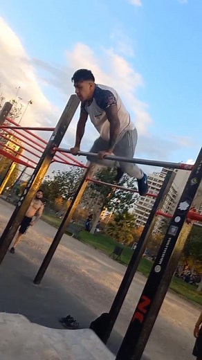 Flaytiando Ando 🐒 #fypシ #parati #goviral #calistenia #flytiando