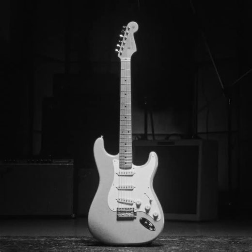 8.2K views · 568 reactions | Ecco la nuova 1957 Stratocaster in Seafoam Green. American Vintage II, costruita secondo le specifiche originali. Esattamente come allora. Scopri tutto qui: https://bit.ly/3hQtl1i | Fender | Facebook