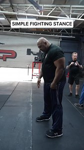 1.1K views · 11K reactions | Getting into a simple fighting stance  . . . #selfdefense #combat #fighting #streetfight #fight #fighter #clovis #fresnoca #fresno #cloviscalifornia | Golden Dragon Self Defense | Facebook