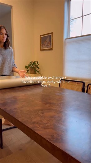 Host a Cookie Exchange Favorite Things Party With Me Part 2 🎄✨ ➡️ save this post for inspo for next year! If you haven't thrown a favorite things party cookie exchange with you and your besties then let this be your sign! Details: Ideal 8-12 people 🍪 Everyone signs up for a cookie to bake/bring (2 dozen) and then I provided cookie boxes for everyone to take home some of each cookie at the end of the night! 🎁 Everyone brings two itentical "favorite things" items to gift. We set a $30 limit per