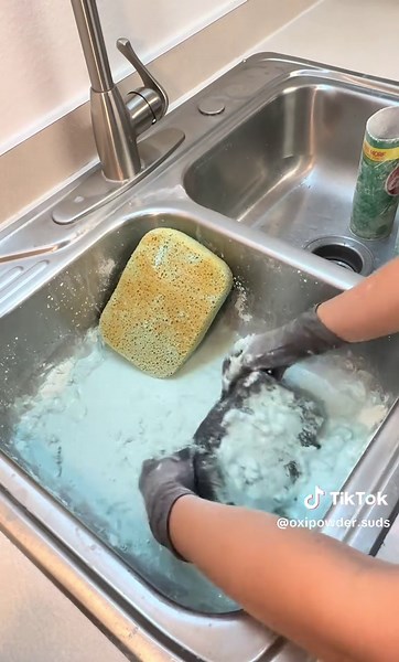 Crazy Combo: Comet and Lavender Pine Glo Cleaning