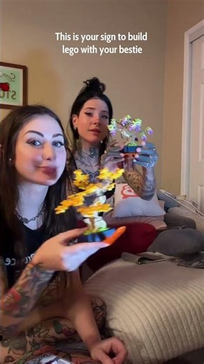 Finished our Lego bonsai tree and we're obsessed 🥰