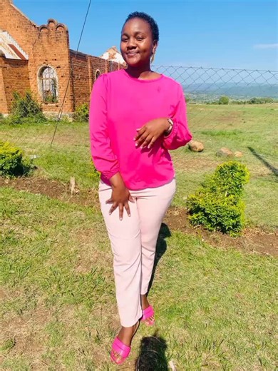 Last day of term3 Year end embraced with shades of pink💗