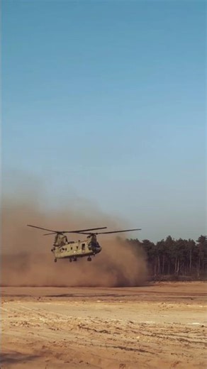 Boeing CH-47 Chinook In Action🥶#usaf