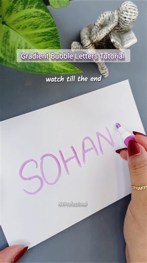How to write gradient bubble letters|using paint markers #art #tutorial #shorts
