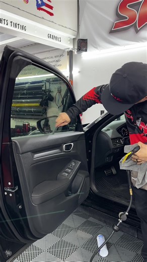 Blooading Window Tint on this 2023 Honda Civic using our 🅱️-LOAD Tool available in our link #Bottomloadingwindowtinting #bload #thebload #bloadtool #window #windowtint #windowtinting #sainz #sainzdesigns #bottomloading #bottomloader #nanoceramic #nyc #statenisland #red #powdercoated #tintes #stainlessteel #ergonomic #Sainzdesigns #thewindowtinter #statenisland #statenislandclearbra #newyork #nyc #statenislandny #newjersey #brooklyn #ppf #3m #suntek #paintprotection #clearbra #maxpro #maxprofilm
