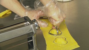 Local restaurants pivot this Valentine's Day amid pandemic