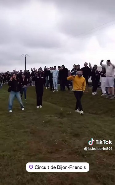 Foire boiserie 2025 🤪🤠#foireboiserie2025 #boiserie #thierryvigneauboiserie #boiseriefans #moto #tank #lamborghini #ferrari #buggy #yamaha #honda #drift #dijonprenoiscircuit #circuitdijonprenois #foire