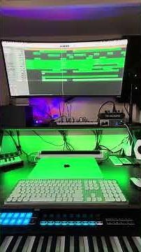 Hit Em Up Instrumental Remix - HDthaProducer