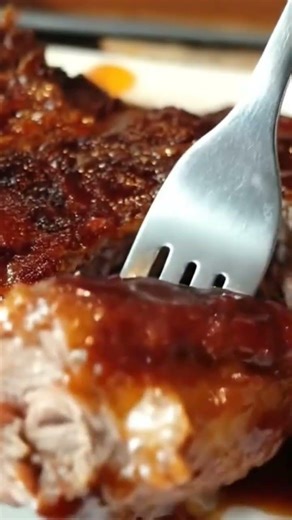 Crockpot Barbecue Ribs (Fall-Off-the-Bone!)