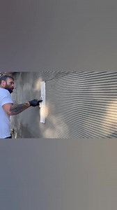Www.microcementnottingham.co.uk ☝️☝️☝️☝️ Thin coat (silicone)rendering a few clips of the process 🎥 Silicone render is the best render for homes across the uk here’s a few of it’s benefits 👇👇👇 Outstanding weather resistance: It repels rain, preventing water penetration while allowing trapped moisture to escape, which helps prevent issues like damp and mold. High durability and flexibility: Silicone render is more flexible than traditional renders, allowing it to accommodate minor structural 