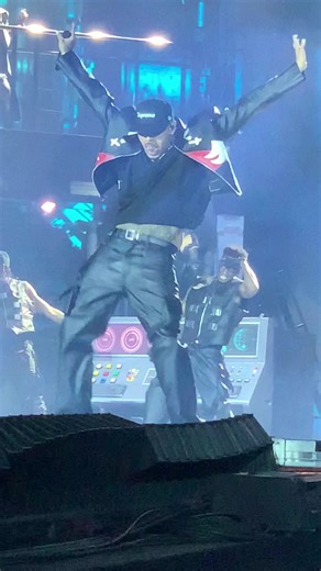 RnB Opening Night: Chris Brown & Usher Live in Denver