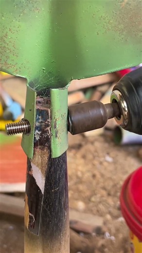 Installation of top-quality mini-excavator attachments.