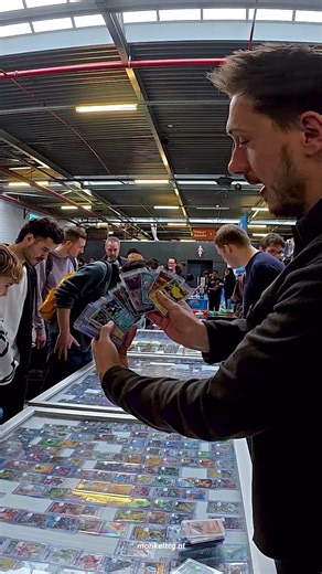 I bought a €10.000 Pokémon cards collection..