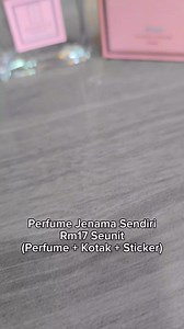 *Nak Buat Perfume Jenama Sendiri Macam Dalam Video Ini* Minimum order hanya 10 unit sahaja Kos seunit rm17 atau rm23 Yg rm17 ni menggunakan pati gred A dan yg rm23 ni menggunakan pati Premium Dengan kos ini anda akan dapat: 1. Perfume saiz 25ml 2. Kotak jenis open top 3. Sticker laminate Potensi jualan rm39 hingga rm55 sebotol Jika berminat boleh whatsapp saya atau Ika ( 60137808922) | Minyakwangi2u