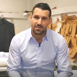 639K views · 879 reactions | Zippers on cop uniforms inspired this guy to create a unique fitted shirt for men. "Athletes love it, because it fits them in the chest and back and is still tapered at the waist. So, too, do non-athletes who find that it can help make them look athletic -- even when they don't frequent the gym." -CBS News Learn more: www.TeddyStratford.com ⬅️ | You Gotta See This | Facebook