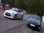 Porsche 911 Turbo S vs Nissan GT R