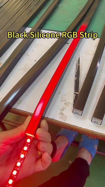 16×16MM Black Silicone LED Strip Production Details
