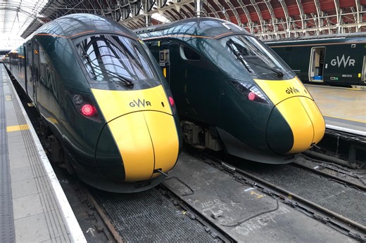 Train disruption latest: Commuters braced for ‘major delays’ across southern England after radio fault