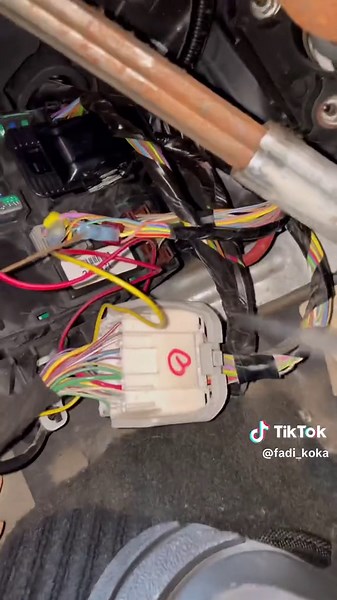 2012 ford explorer مشكلة بسبب جهاز تشغيل عن بعد تجاري