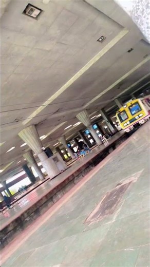 "Life in Mumbai moves on the rhythm of the Local.#Mumbai #MumbaiLocal #MumbaiLife #CityOfDreams