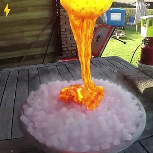 Quem ganhará. . Crédito: PressTube | Slipknot é o Melhor Remédio