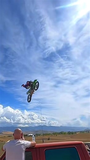 Mastering the Double Flip in Freestyle Motocross