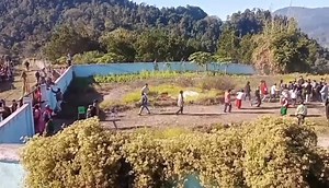 135K views · 1.7K reactions | A clash erupted at Mona Polling Station after a polling agent allegedly put a Pepsi inside the ballot box. The road was later blocked following the incident.More updates are awaited. Source:- whatsapp | Kamle Times | Facebook