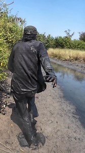 104K views · 1.9K reactions | วิธีจับปลา #Gofishing #Laos #Thai #น้อยบ้านนา | น้อย บ้านนา | Facebook