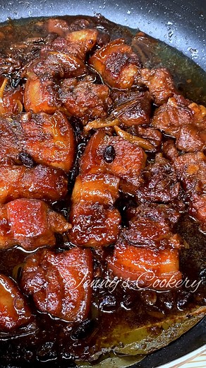 1.5M views · 35K reactions | SOBRANG SARAP PABORITO NG LAHAT #fypシ゚ #yummyfood #recipes #humba #jennyscookery #pork #porkrecipe | Jenny's Cookery | Facebook