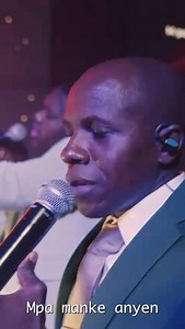 Mpa manke anyen official mizik video Pasteur Ammiel Rosilien chante ak gran frè li Pasteur Derameau Rosilien lap lage Mardi 2 decembre lan a 4h pm mesi pou pasyans nou. | Alléluia fm (98.9) Haiti