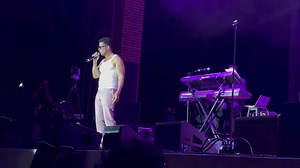 Eric Benét full video “Spend My Life With You” live at the...