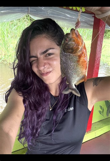 Pesca y Cocina de Pirañas en el Amazonas