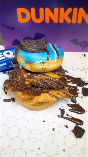 An OREO cheeseburger on a doughnut?! 😳🍔🍩 #shorts #food #dessertburger