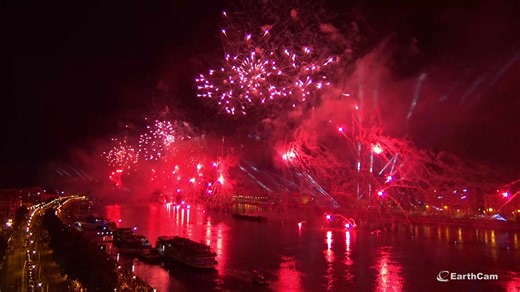 Celebrate Hungary’s history with a front-row seat to Budapest’s Saint Stephen’s Day fireworks! 🎆 Watch the sky light up over the Danube live at 3 p.m. with EarthCam & Boutique Hotel Victoria Budapest 🇭🇺✨ | EarthCam