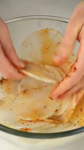 LOW-CARB DAIKON CHIPS