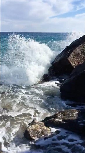 The Sound of Waves - Cavalaire sur Mer - Golfe de Saint Tropez #sea #beach #asmr #nature