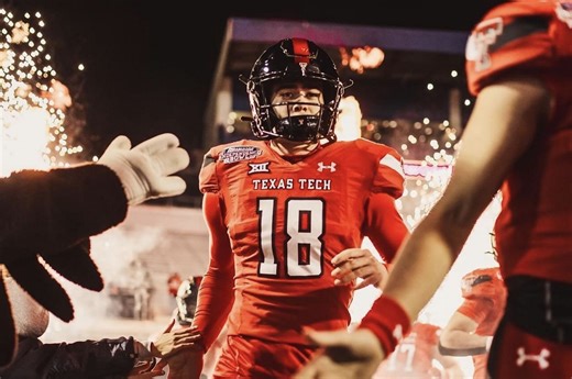 Who are Will Burns’s Parents? Meet Marianne Burns and John Burns.