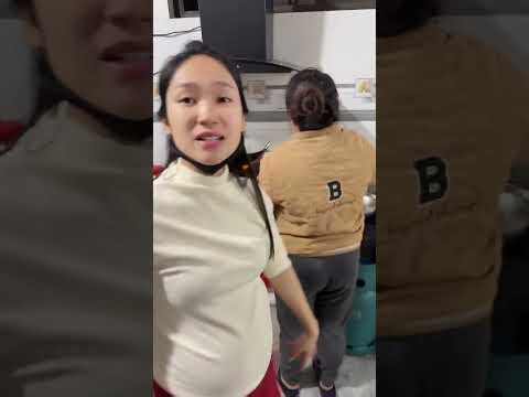 (1611) Xiaosong Qiuqiu's Daily Life: Demolishing a 30-Year-Old House