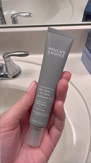 Paula’s Choice Skin Perfecting 25% AHA / 2% BHA Exfoliant Peel ✨ NEW ✨