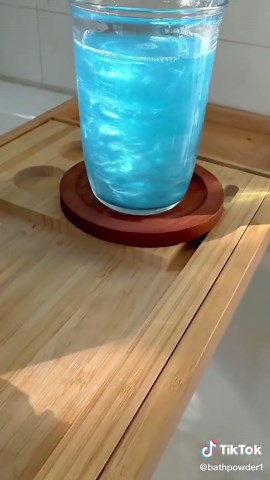 #bathbomb #selfcare #bathtime #bathtok