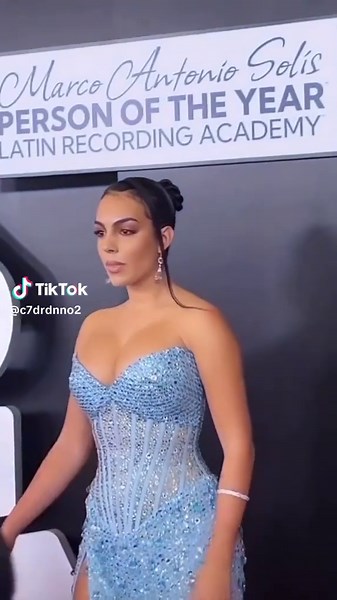 One Word for the Beauty of Cristiano Ronaldo and His Wife