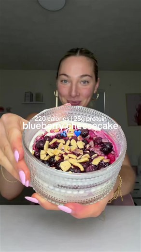 Blueberry Cheesecake Yogurt Bowl — 220 Calories & 25g Protein